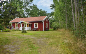 1 Bedroom Lovely Home In Johannishus, Johannishus